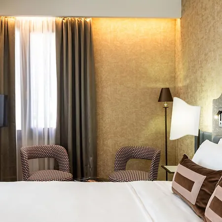 Acca Hotell 3*