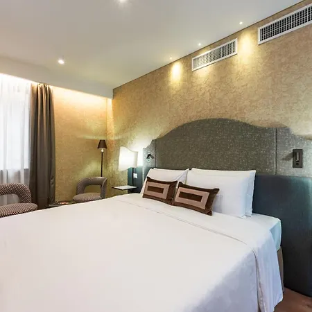 Acca 3* البندقية